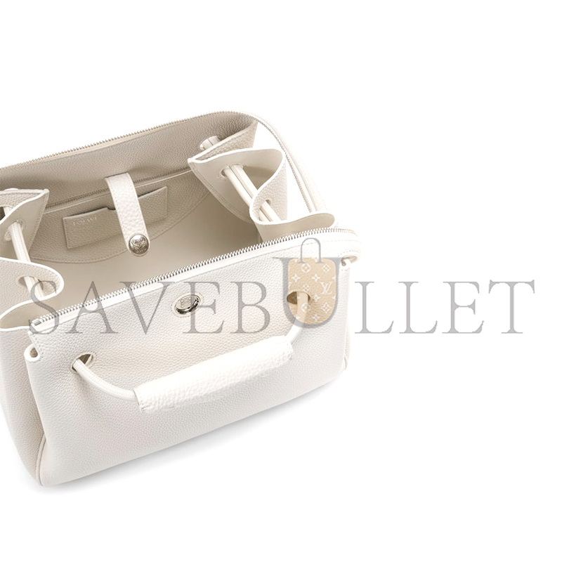 LOEWE MEDIUM MADRID BAG IN SUPPLE GRAINED CALFSKIN AACOAB1X05-9567 (28.5*23*11cm) LOEWE MEDIUM MADRID BAG IN SUPPLE GRAINED CALFSKIN AACOAB1X05-9567 (28.5*23*11cm)